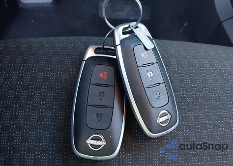 2025 Nissan Kicks S Intelligent Awd из США, поврежденный, VIN 3N8AP6BB9SL383772